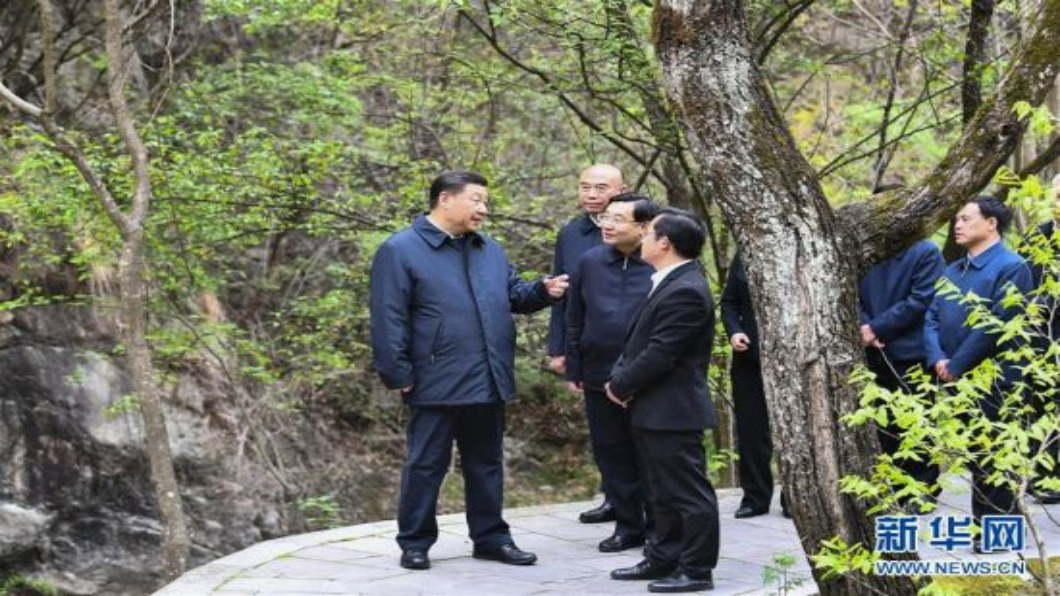 睽違五年返鄉考察 習近平疫情中諾:脫貧奔小康