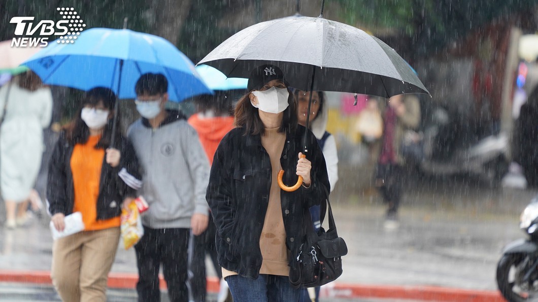 華南雲雨區東移 北東部降雨機率高下半天漸緩
