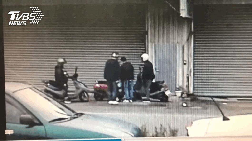 通緝犯租倉庫製毒 警埋伏堵妻返回開門