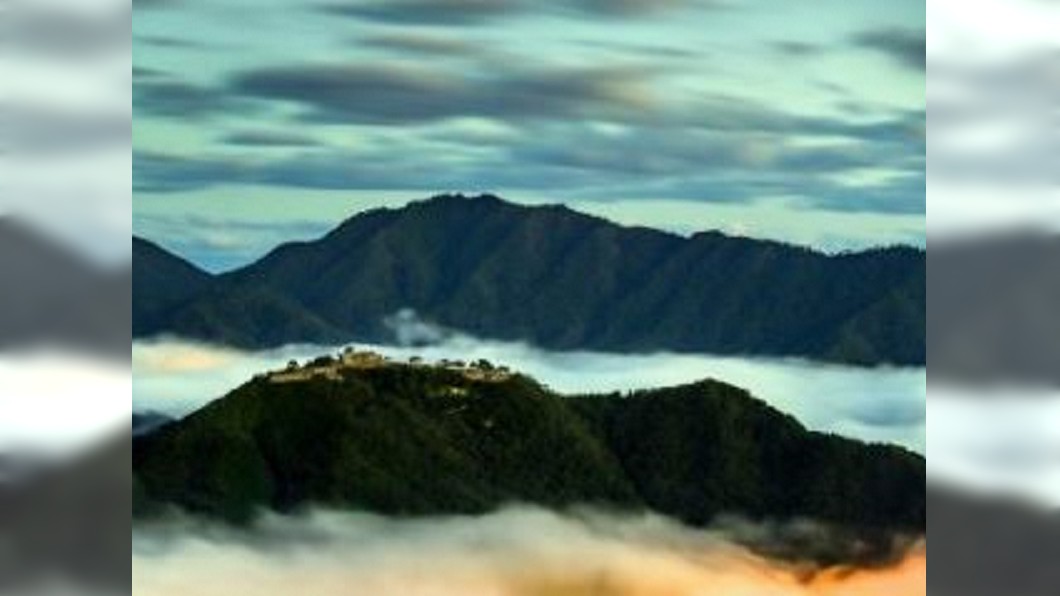 站在雲海上的城堡 竹田城又稱「天空之城」