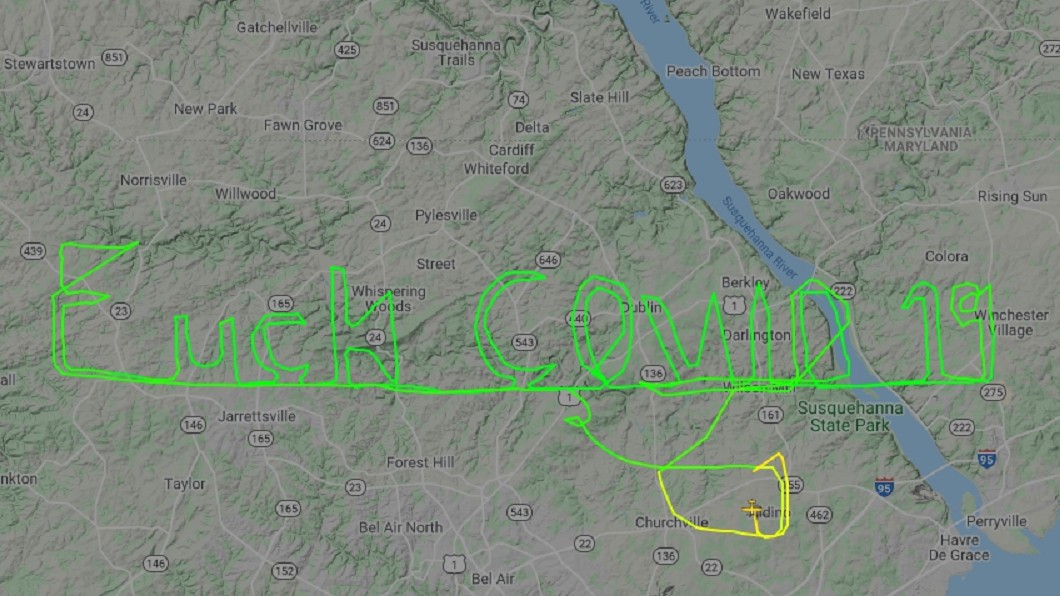 海因斯利用追蹤軌跡的程式留下紀錄 (圖/翻攝自 Flightradar24)