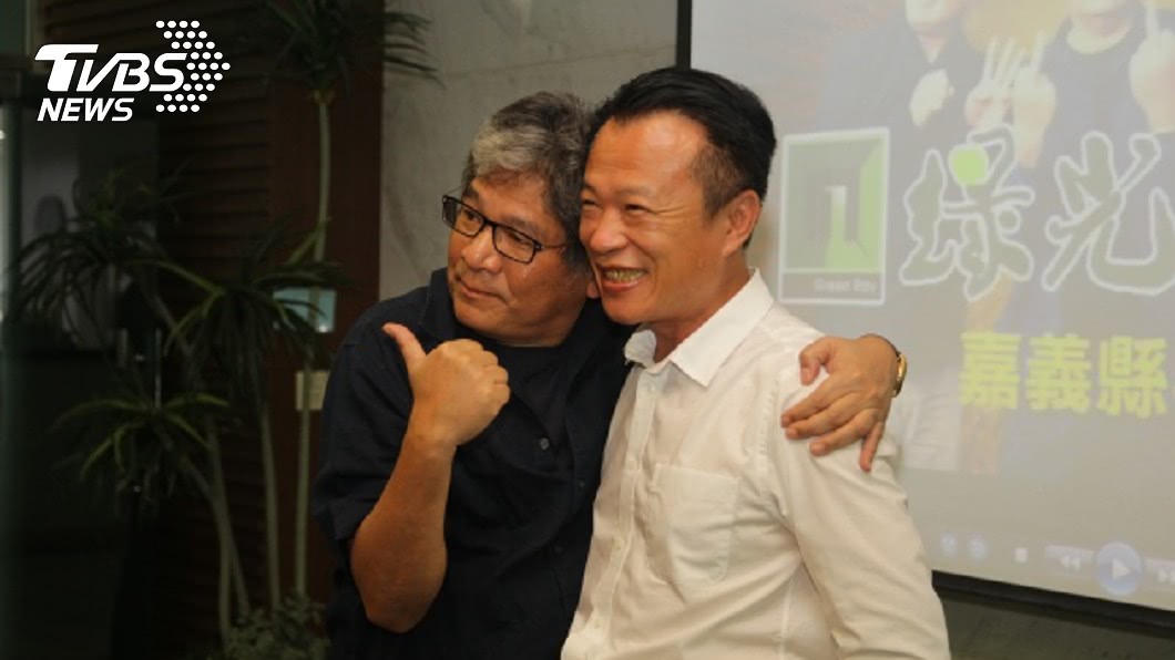 嘉義人挺嘉義人 李永豐返鄉宣傳紙風車
