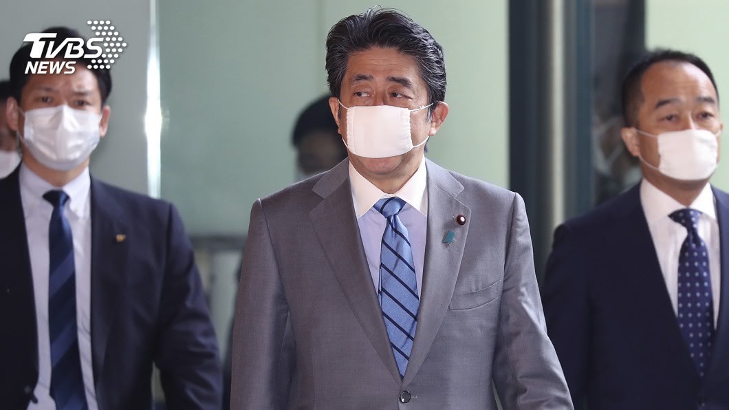 安倍網路直播被嗆爆 日網友洗版罵「賣國賊」