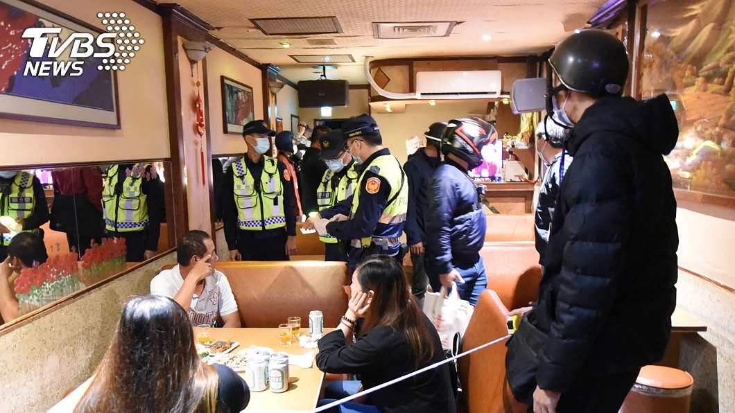 疫情趨緩　澎湖13日起解除戶外戴口罩規定