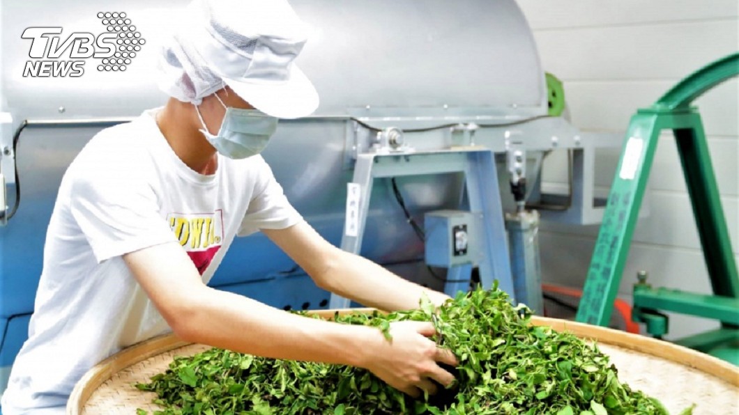 新北市輔助小農!首張「農產品初級加工場登記證」發出