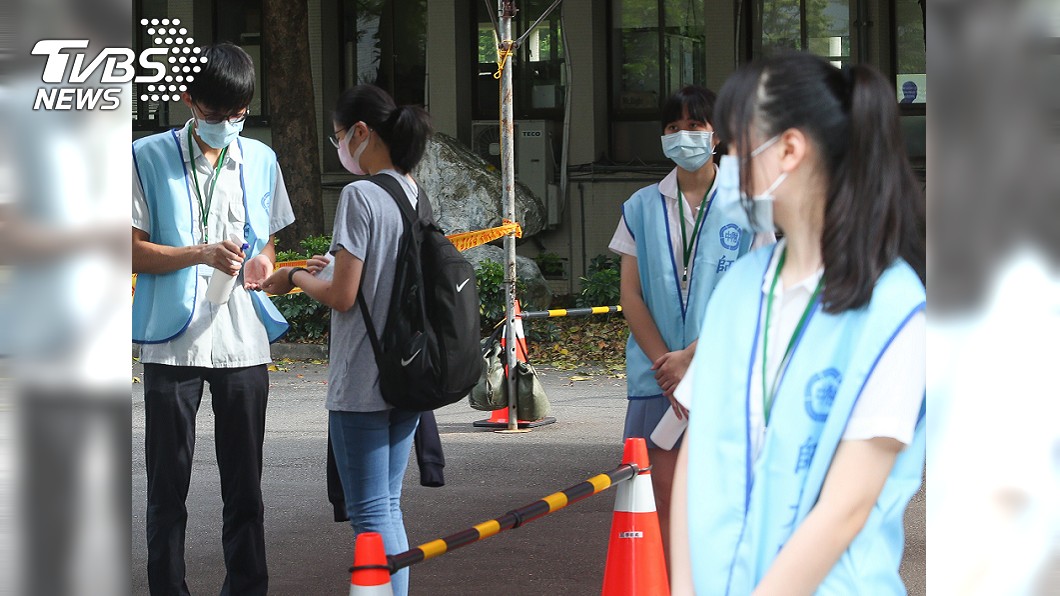 屢勸不聽!考生「不好好戴口罩」被列違規 該科成績0分