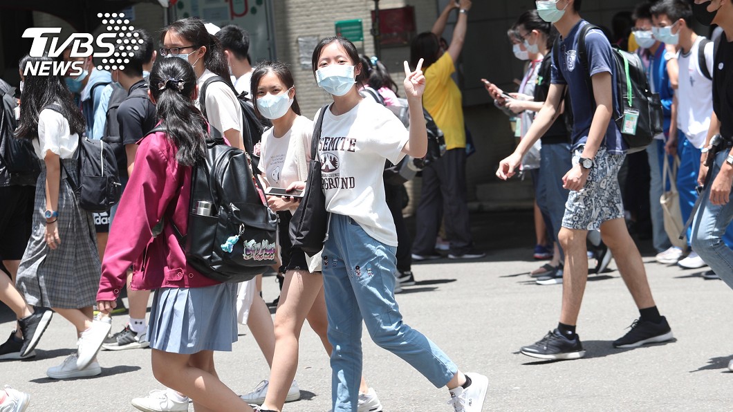 國中教育會考結束 潘文忠感謝全民齊心助考生