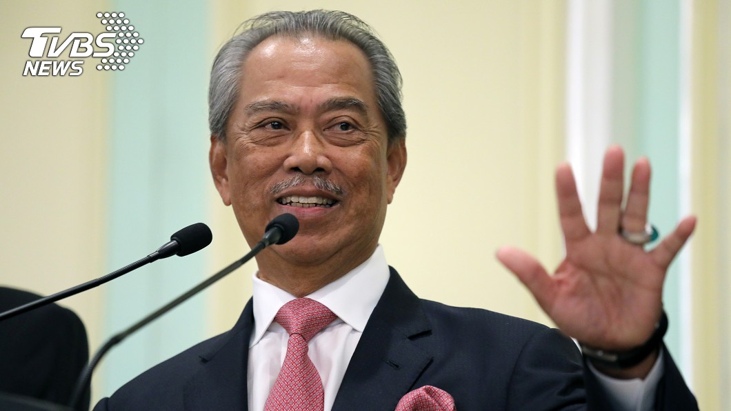 馬來西亞一日國會 元首力保慕尤丁續任首相