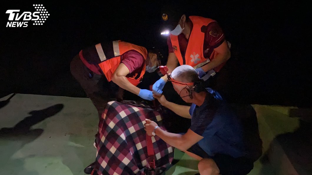 澎湖八旬老翁釣魚未歸 船筏深夜尋獲遺體