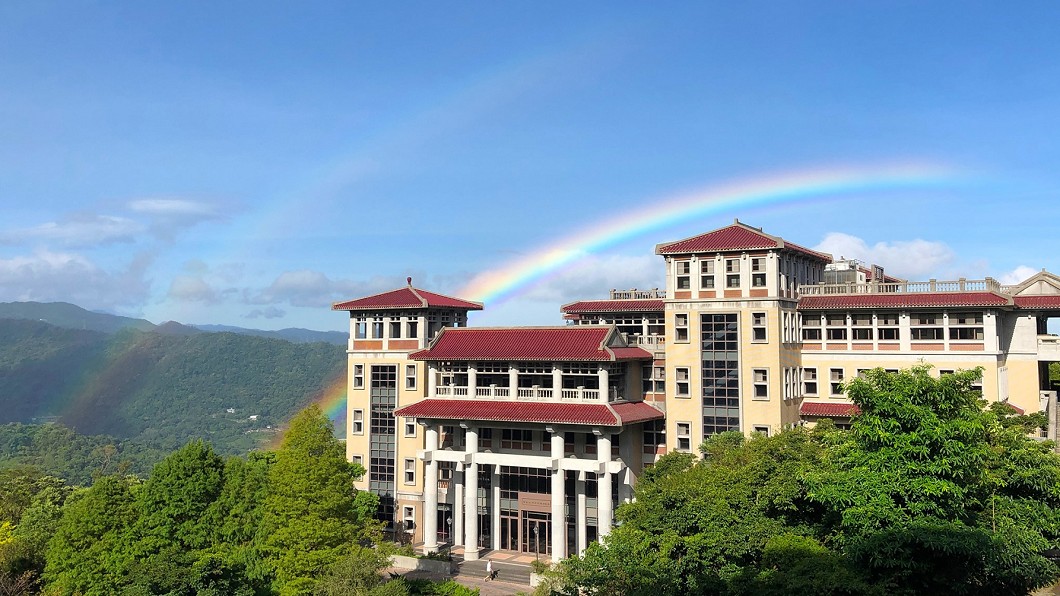 佛心加持!「佛系」大學祭2獎學金 9月起全校免學雜費