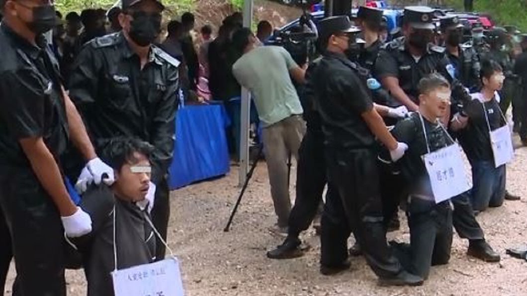 緬甸槍決3大陸殺人犯 數百人圍觀搶拍照