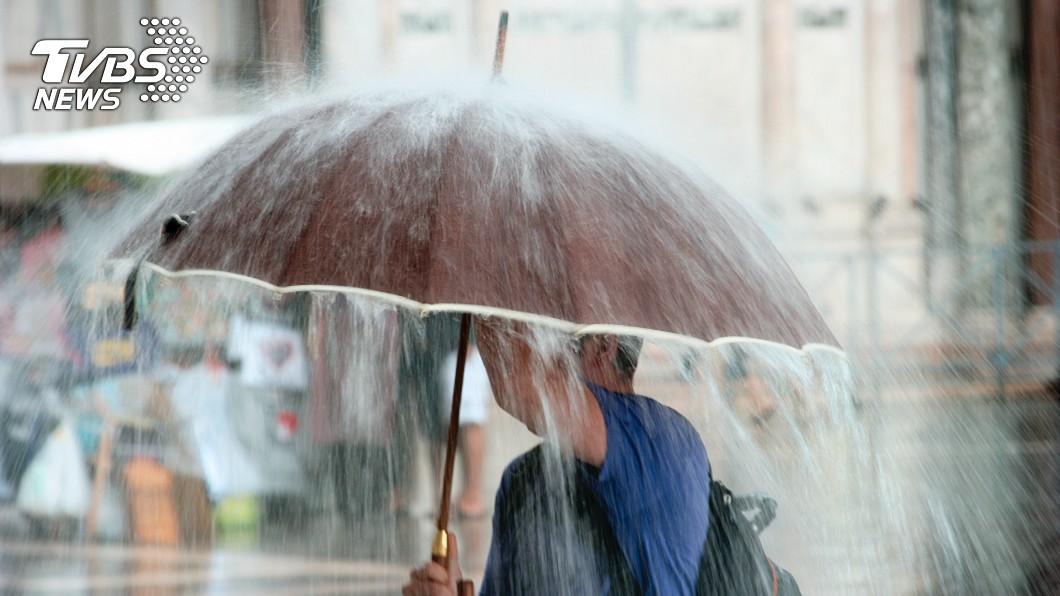 豪雨襲擊 屏東多處景點停止營運