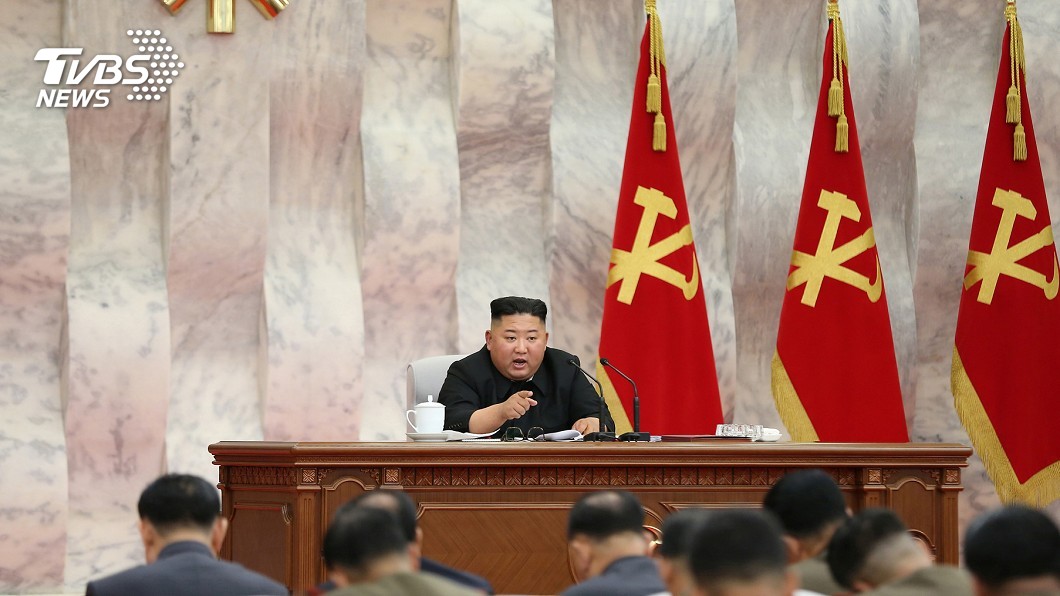 快訊／金正恩現身了！　主持中央軍事委員會議