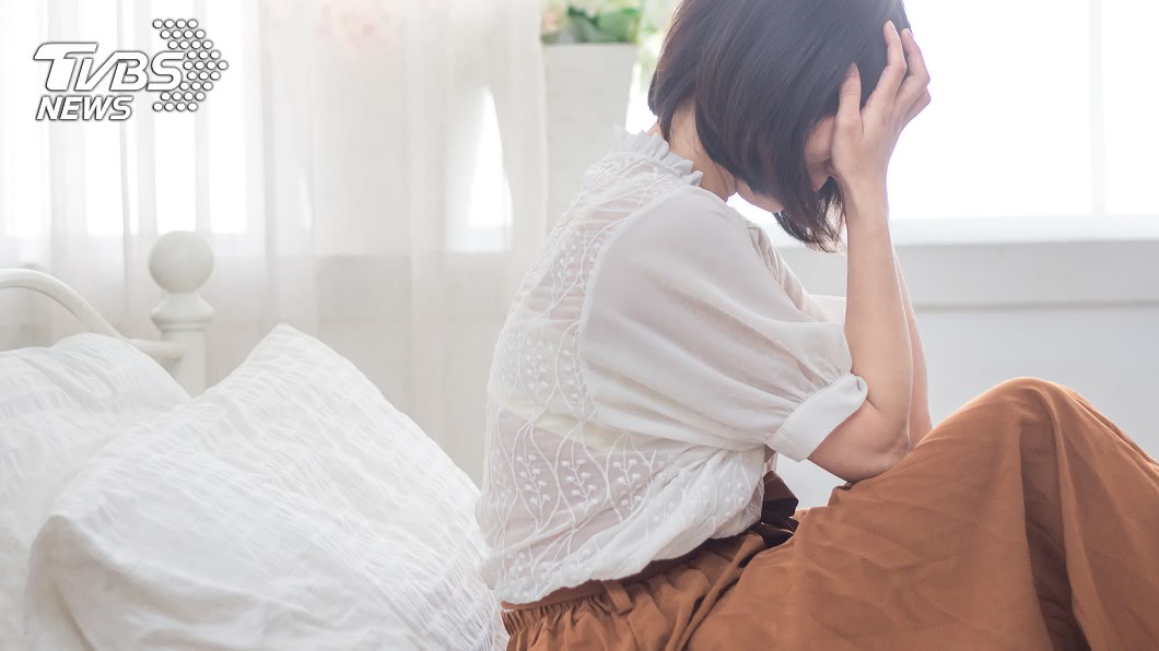 女房間被偷裝監視器嚇瘋求救 凶手竟回:我有看著你