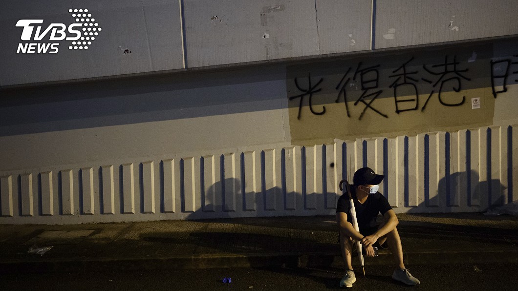 港立法會拚國歌法二讀　網友號召大三罷