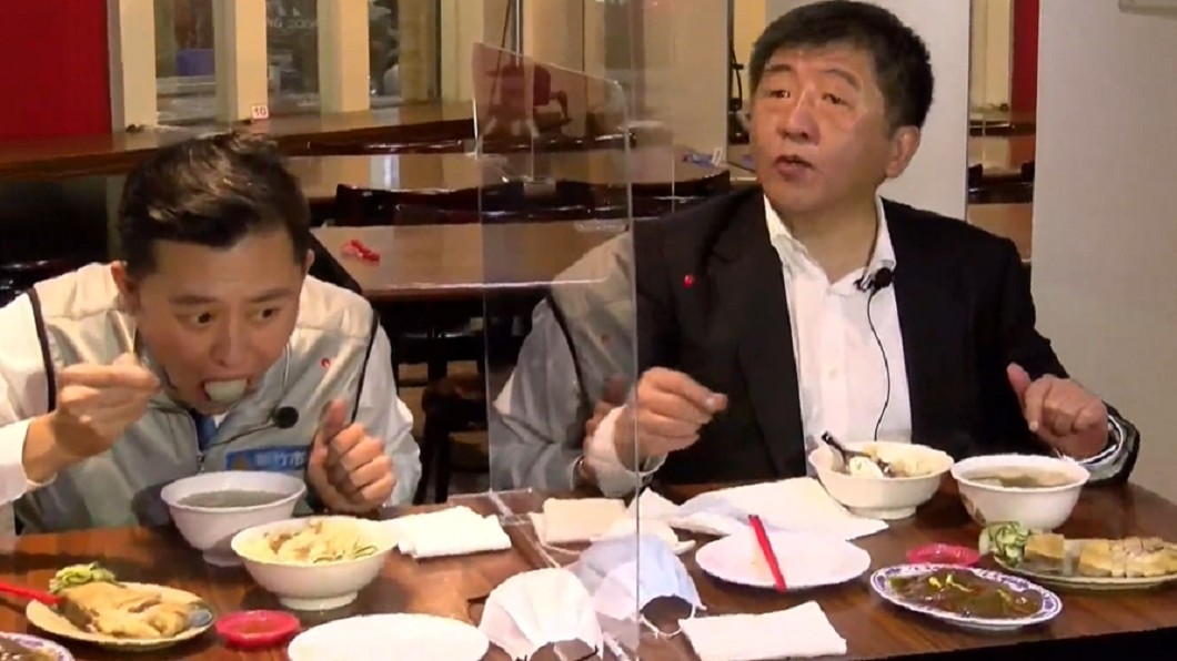 林智堅陪同陳時中品嘗新竹在地美食。(圖/林智堅臉書)