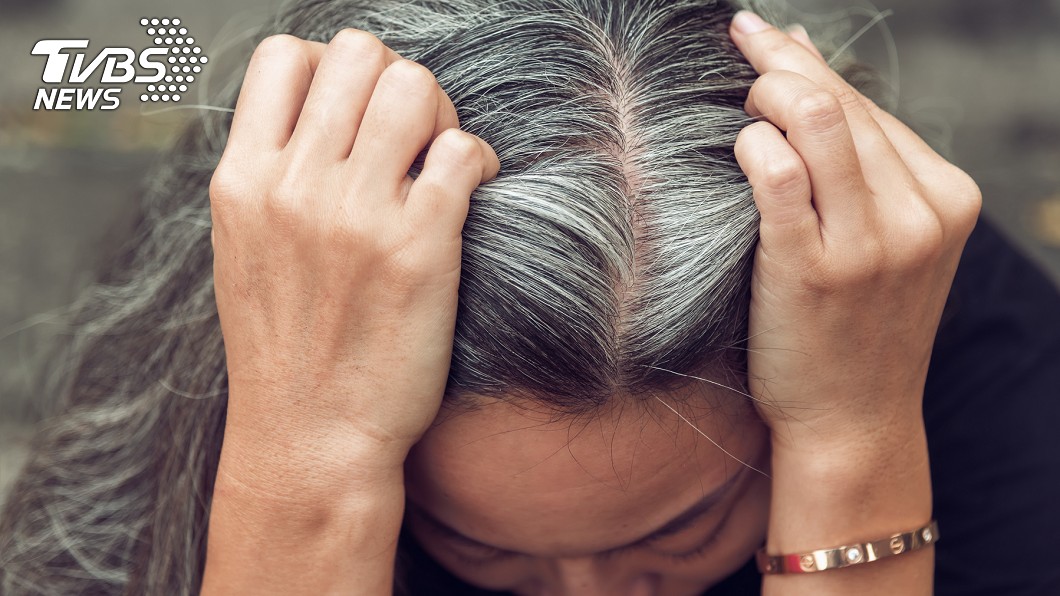 白髮元凶找到了!改善5NG習慣 逆轉養出烏黑髮
