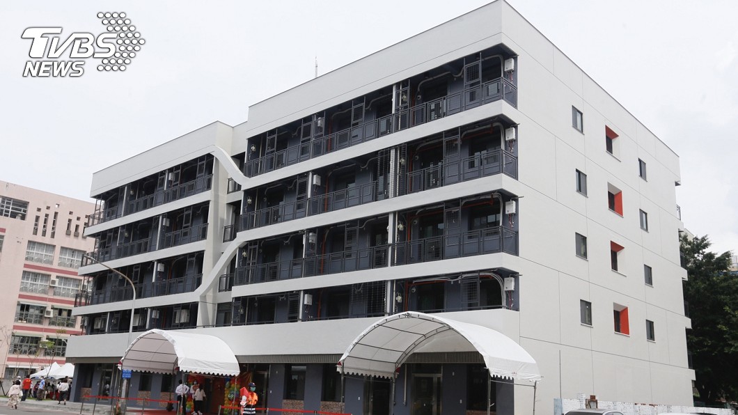 52年警察宿舍轉型社會住宅 一卡皮箱即可入住