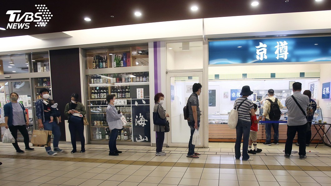 日本東京放寬停業限制 北九州急關逾百設施