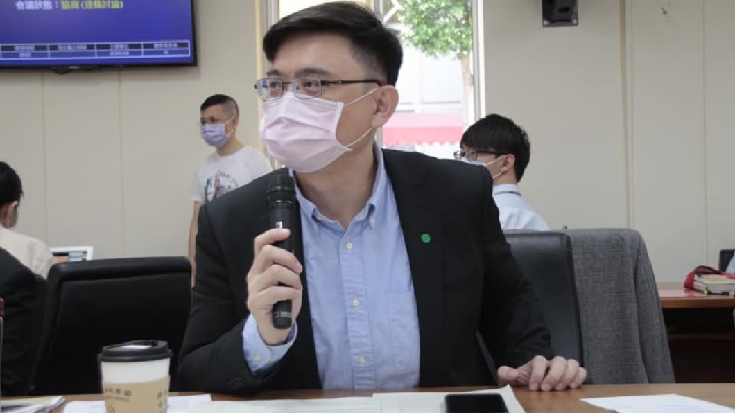 一票都別跑！正副議長明改選　綠中評會：跑票一律開除黨籍