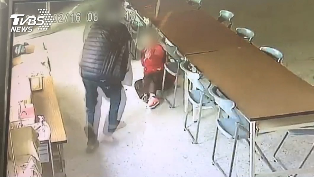 逼80歲嬤下跪狂毆踹斷腿　狠男判無罪家屬怒：恐龍判決
