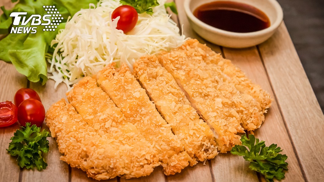 東京白色豬排驚世誕生 炸兩次肉更軟嫩多汁