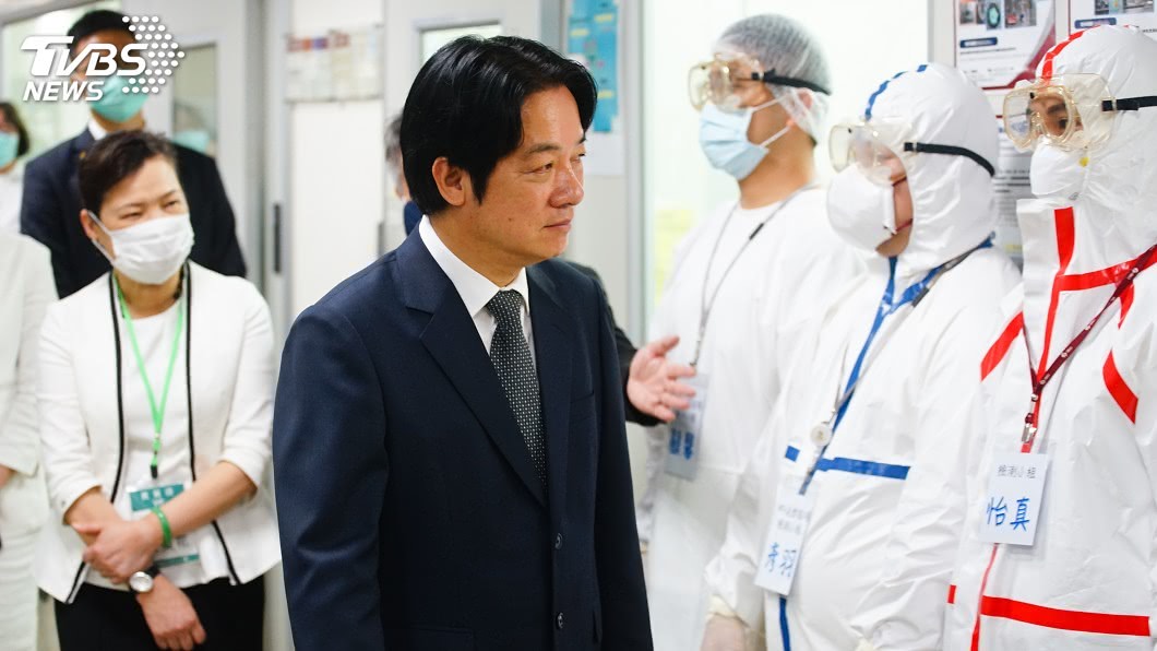 賴清德參訪紡織所 向口罩調度幕後功臣表達感謝