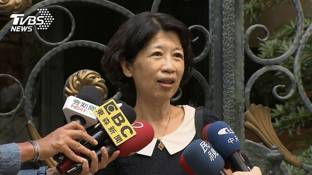 不忍了!酸不下神壇又不負責 陳佩琪再發長文「逆時中」
