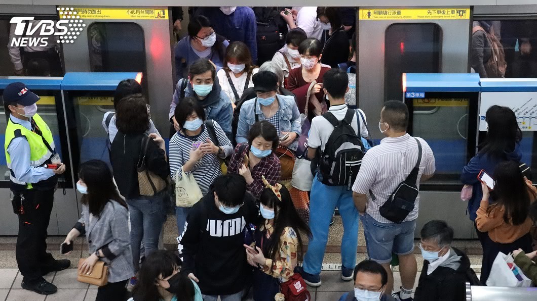 捷運、公車戴口罩鬆綁? 北市:依中央規定辦理