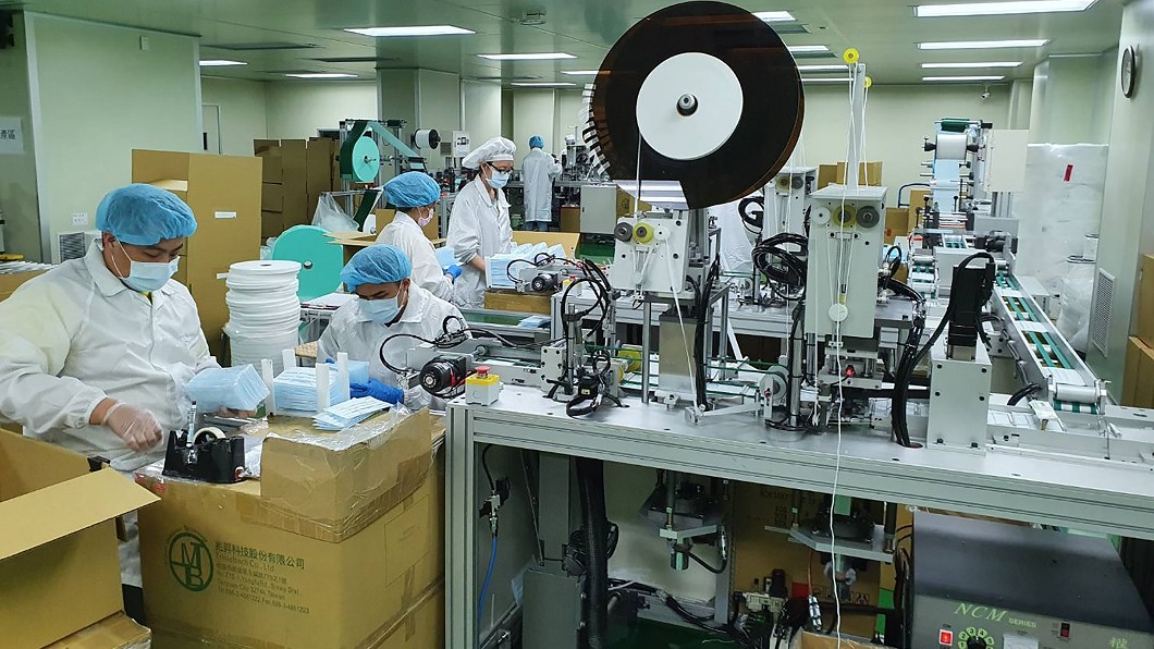 華新觀光工廠6日起週末開賣口罩 每人限購2盒