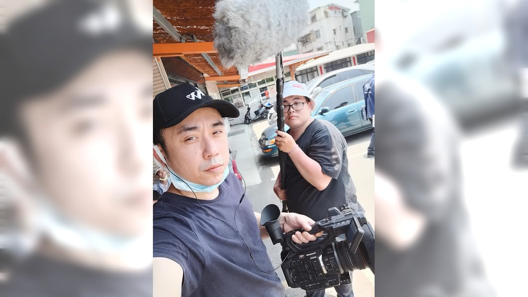 小彬彬轉戰網路拍短劇。(圖/翻攝自小彬彬臉書)