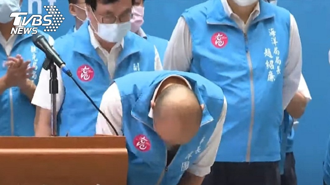 韓國瑜遭罷免　向過去支持的89萬選民一鞠躬
