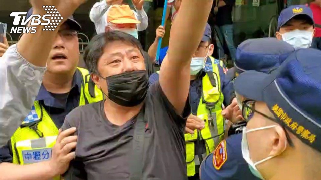 因果報應！杏仁哥曝罷免最終名單　韓粉怒喊「全面開戰」