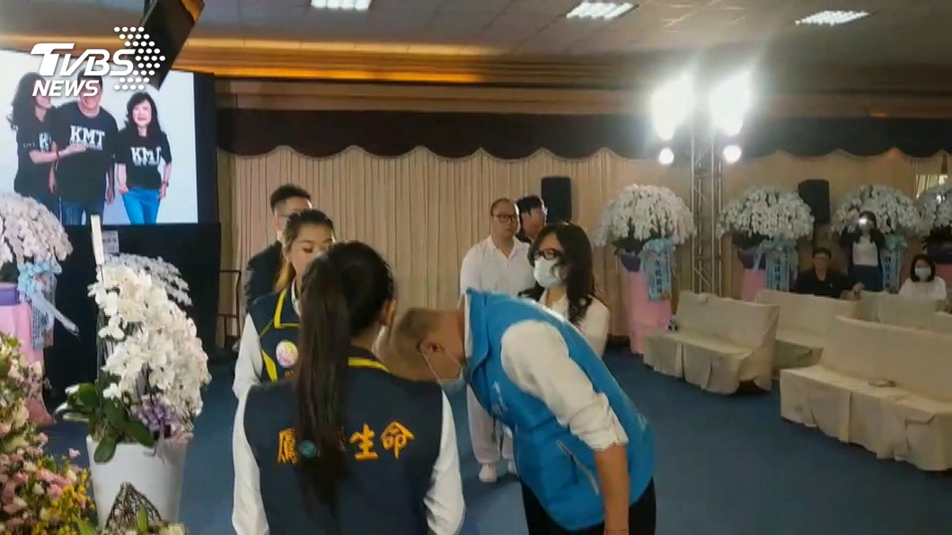 許崑源頭七 韓國瑜低調再赴靈堂弔唁