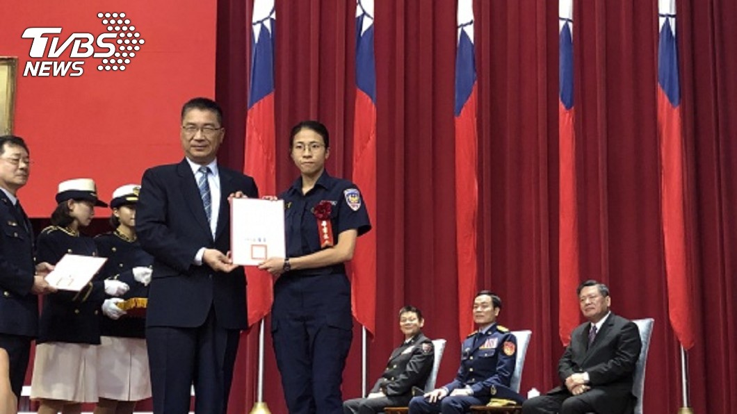 警專畢業典禮 徐國勇:台灣警察全世界最溫柔