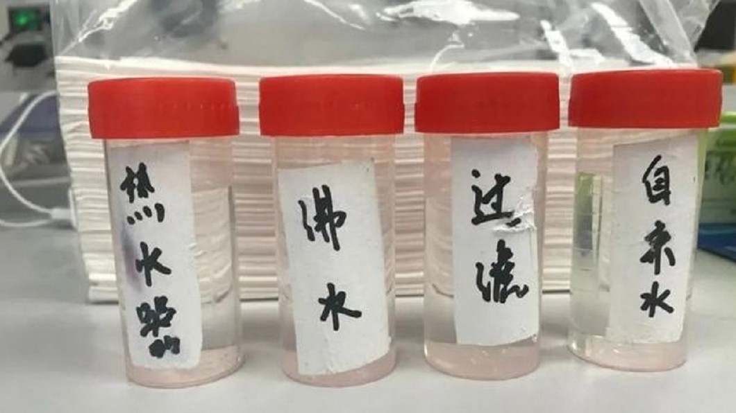 爸爸曾懷疑家中水源含過量鉛,但檢驗後都未超標。(圖/翻攝自天天要聞)