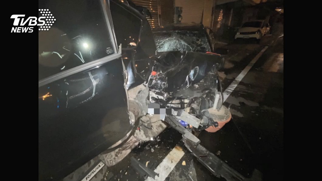 如碰碰車!酒駕失控 撞毀變電箱又撞3車