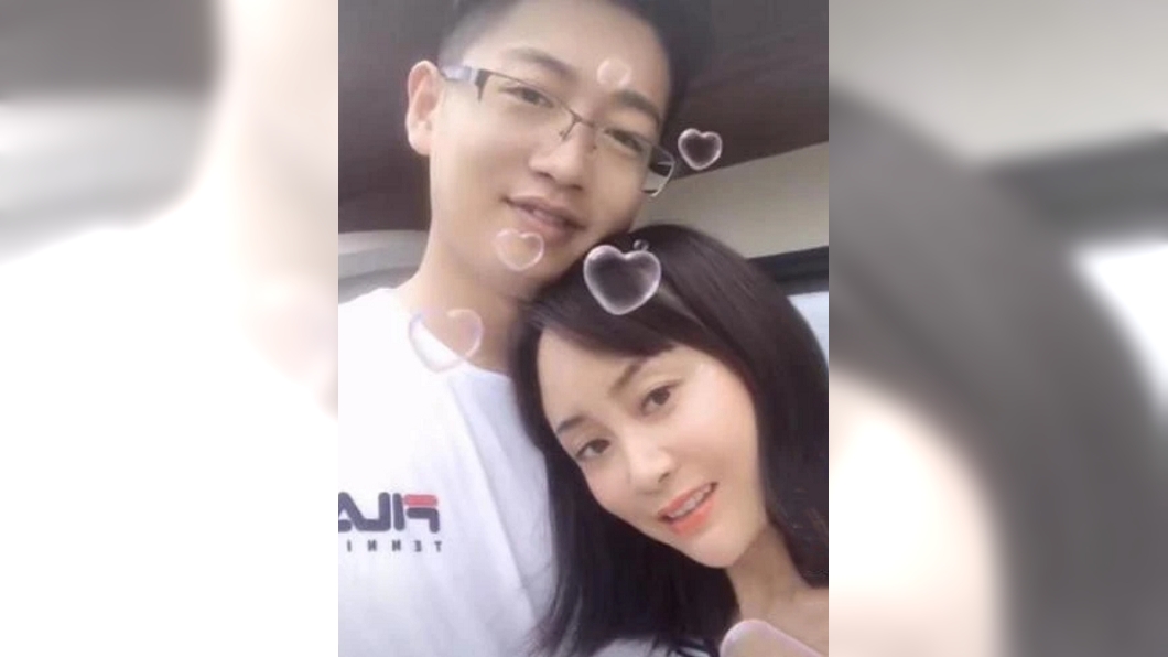 大陸一名40歲女子安娜嫁給小她15歲的嫩尪，對方是自己閨密的兒子。（圖／翻攝自微博）