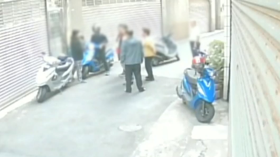 「我會再來找妳」停車引糾紛　鄰居爆口角