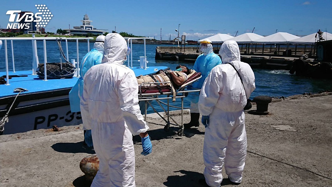 印度船員疑心臟病發求援 高雄海巡協助就醫