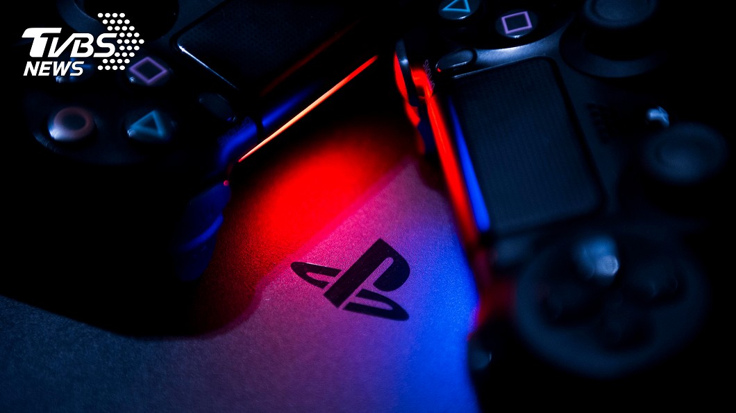 PS4打31折！　玩家擠爆商場有如「喪屍潮」