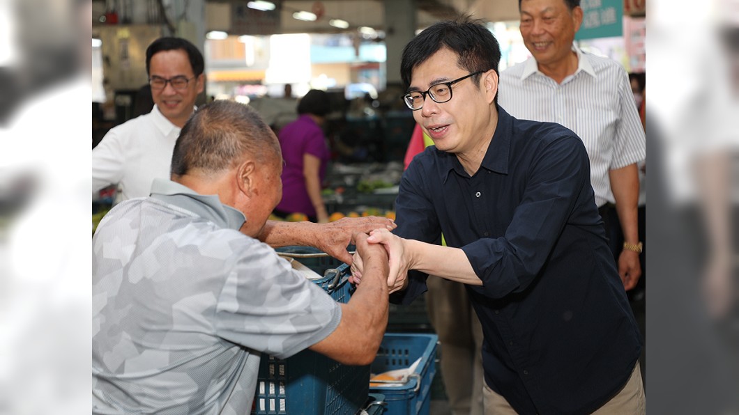 貼近基層拼高市長補選 陳其邁:感受市民望治心切