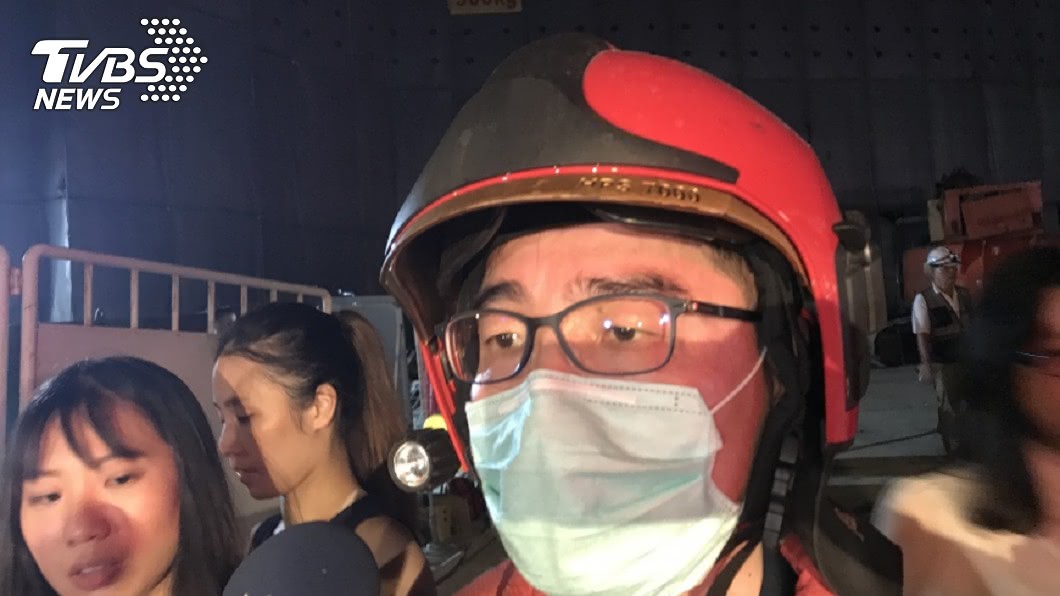 京華城工地坍塌意外 警消尋獲遭活埋工人已死亡