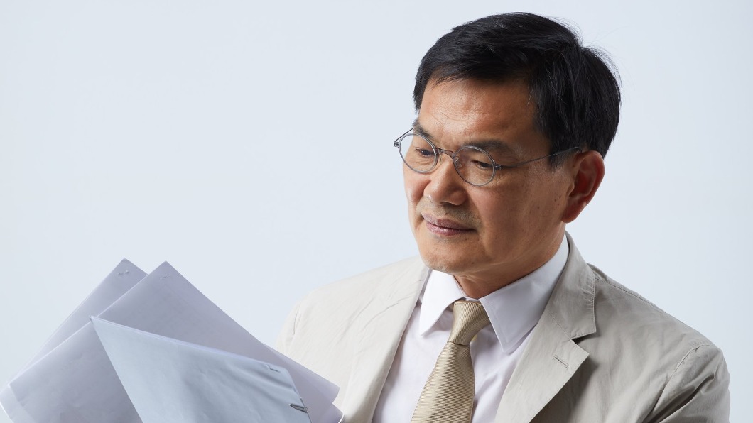 接受民眾黨徵召補選高雄市長 吳益政「不退親民黨」