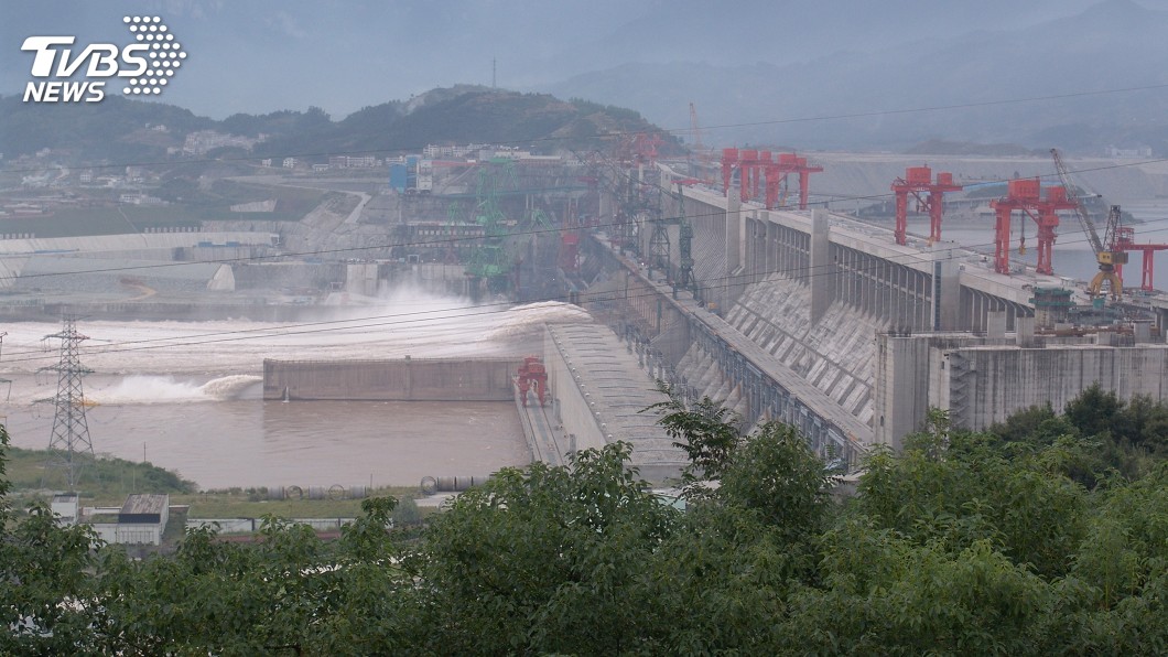 多地洪水成災民憂潰堤　陸專家：三峽大壩略移是正常