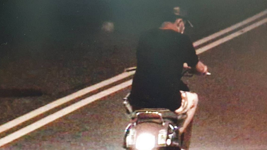 男子台中烏日警分局前持汽油縱火 警方逮人送辦