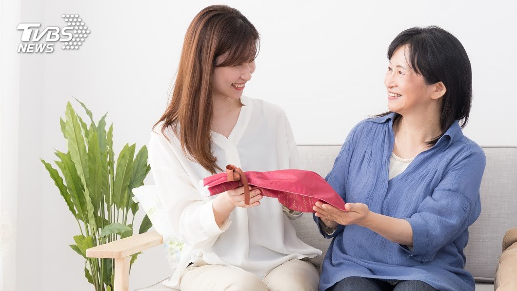 淺眠被吵醒超火 媳睜眼見婆婆「暖舉」被征服:請常來