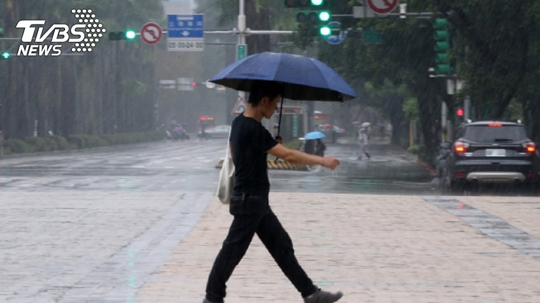 各地高溫上看34度 午後中部以北防雷雨