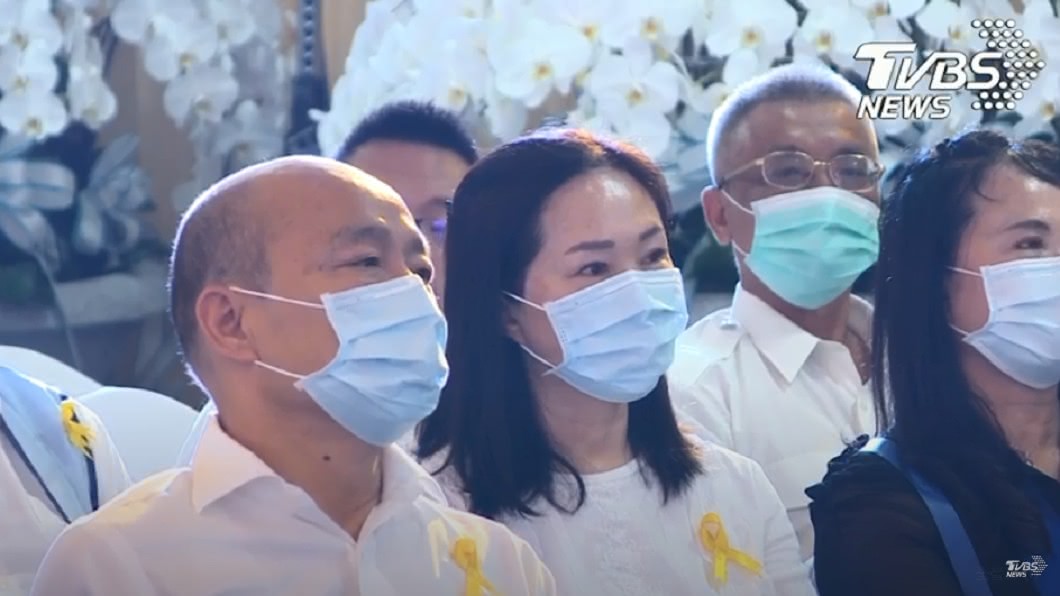 韓國瑜全程神色哀傷。（圖／TVBS）