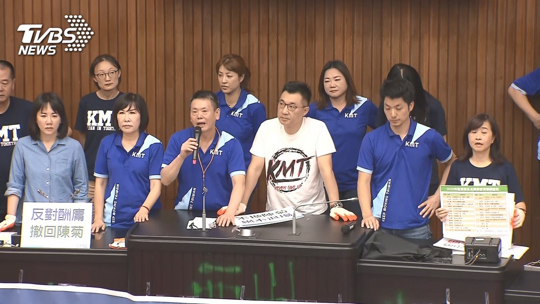 占立院挨批反改革 他酸林飛帆神邏輯無恥雙標